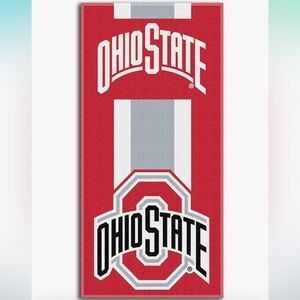 OHIO STATE Buckeys/ NWT/ Northwest NCAA Unisex BEACH TOWEL/ Red and Gray